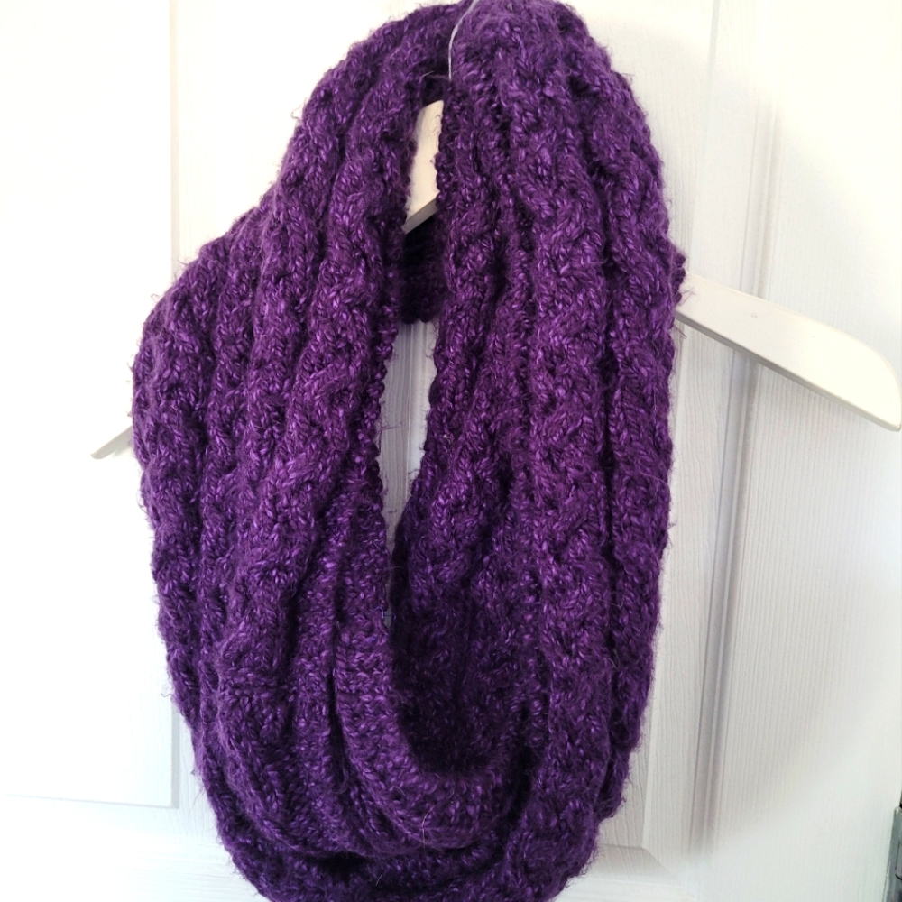 Purple Cable Knit Infinity Scarf